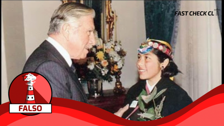 Lee más sobre el artículo Fotografía de Elisa Loncon dándole la mano a Augusto Pinochet: #Falso
