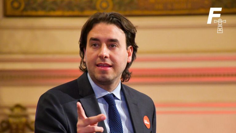 Lee más sobre el artículo Mirosevic por criticas de Hertz a Boric: “Tratar al Presidente de negacionista me parece pésimo, de mal gusto y falso”