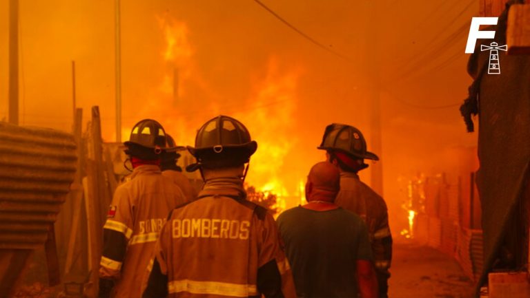 Lee más sobre el artículo Balance Senapred: Hay 165 focos de fuego en 10 regiones del país