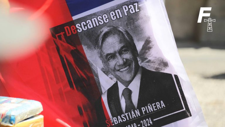Lee más sobre el artículo En distintas regiones: Diputados de RN proponen construir cuatro monumentos en honor al expresidente Piñera