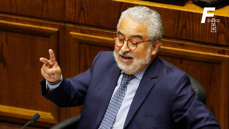 Lee más sobre el artículo Los $4.370 millones que recibió Luis Hermosilla en su cuenta corriente: ¿quiénes aparecen entre sus financistas?