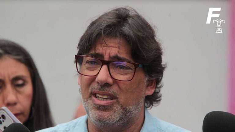 Lee más sobre el artículo Fecha clave revelada: Daniel Jadue enfrentará juicio por caso de Farmacias Populares el 29 de Mayo