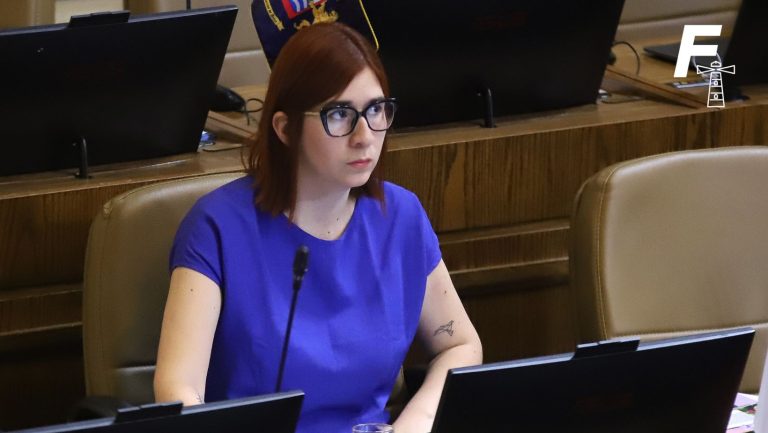 Lee más sobre el artículo ¿Qué implicaciones tiene la declaración de la Diputada Pérez como imputada en el caso Democracia Viva? 