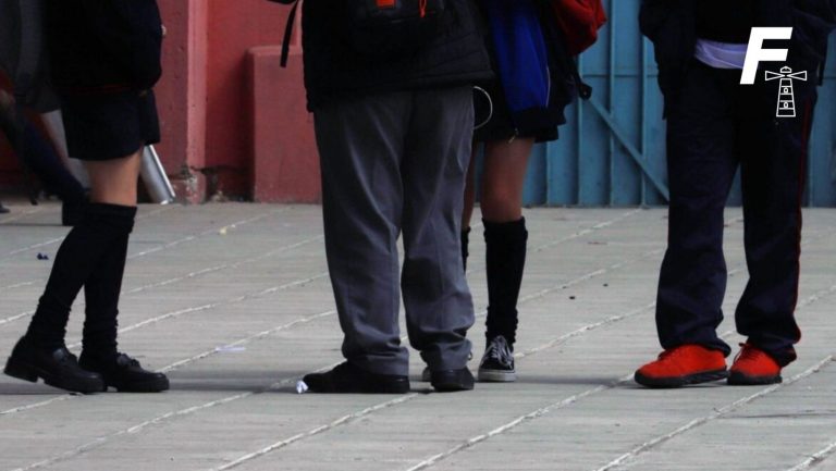 Lee más sobre el artículo Principalmente por agresiones: aumenta en un 70,6% la expulsión de estudiantes en Chile 