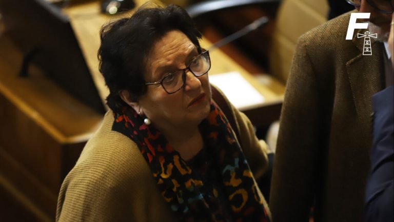 Lee más sobre el artículo Diputada Cordero vuelve a generar controversia: ¿Qué dijo esta vez sobre la esquizofrenia? 