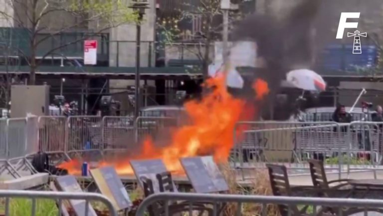 Lee más sobre el artículo ¿Qué se sabe del hombre que se quemó a lo bonzo frente al tribunal donde se juzga a Trump?