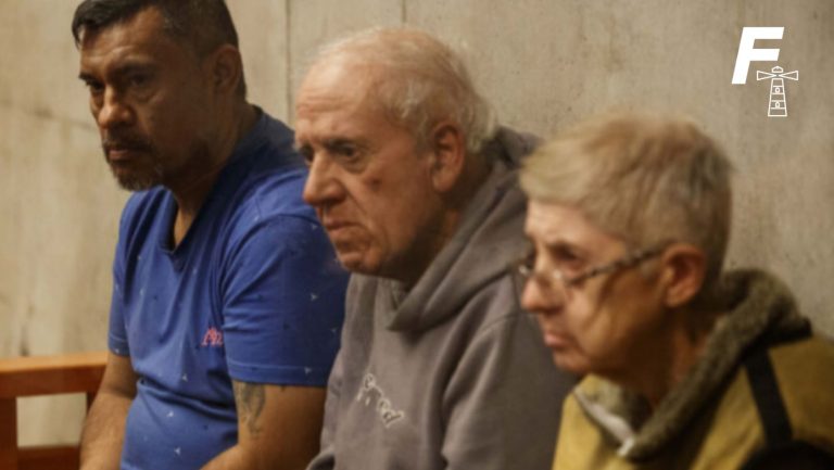 Lee más sobre el artículo Femicidio en Maipú: presunto autor es formalizado junto a sus padres por el crimen 