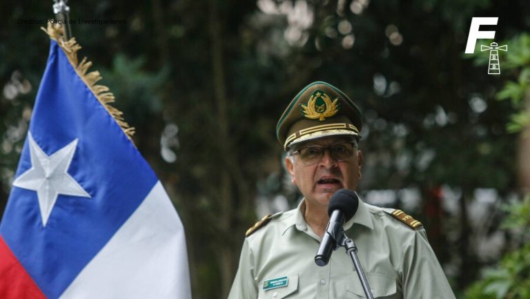 Lee más sobre el artículo General de Carabineros, Ricardo Yáñez, acude al TC para suspender su formalización por causas vinculadas al estallido social