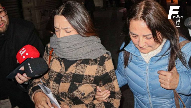 Lee más sobre el artículo Madre de Camila Polizzi quedó con arraigo nacional y arresto domiciliario nocturno: ¿cuáles son los delitos que se le imputan?