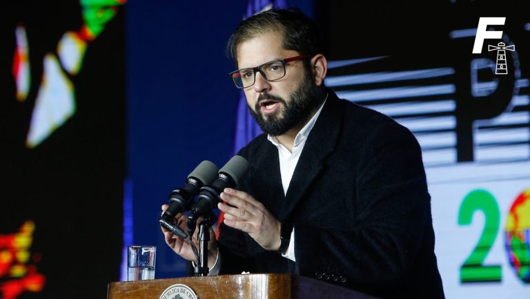 Lee más sobre el artículo Debate sobre Reglas de Uso de la Fuerza: presidente Boric descarta reintroducción de tribunales militares durante su gobierno