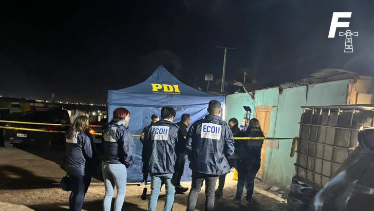 Lee más sobre el artículo Decretan prisión preventiva a hombre acusado de asesinar a mujer en Alto Hospicio: en su casa se había encontrado una subametralladora artesanal
