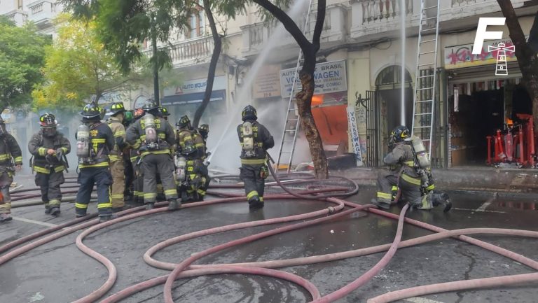 Lee más sobre el artículo Incendio sin control se registra en Barrio Brasil: ¿qué se sabe sobre su origen?