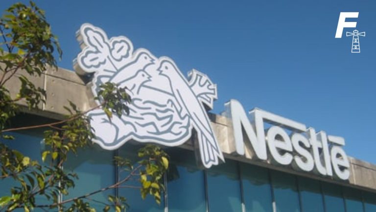 Lee más sobre el artículo Nestlé enfrenta demanda en Chile: acusan a la empresa de manipular precios y perjudicar a minoristas
