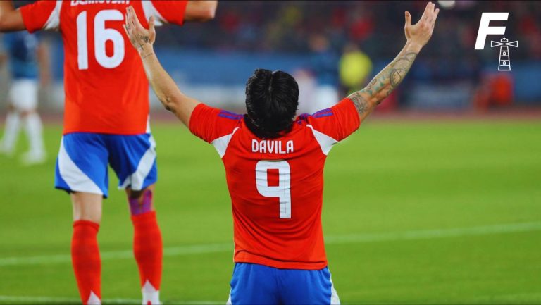 Lee más sobre el artículo ¿Quién es Víctor Dávila?: el nueve de La Roja que marcó un doblete ante Paraguay