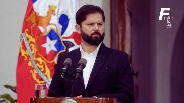 Lee más sobre el artículo Presidente Boric por construcción en Hito 1 Magallanes: “O la sacan ellos o lo sacamos nosotros”