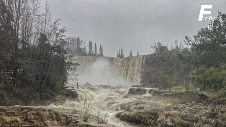 Lee más sobre el artículo Tras intensas lluvias: las alertas de Senapred por desbordes de ríos en el centro-sur del país