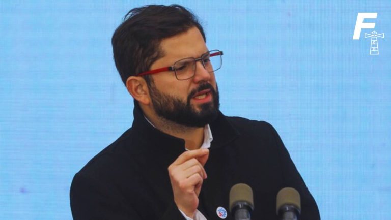 Lee más sobre el artículo “¿Por qué se oponen?”: Presidente Boric pide explicaciones a opositores de levantar el secreto bancario