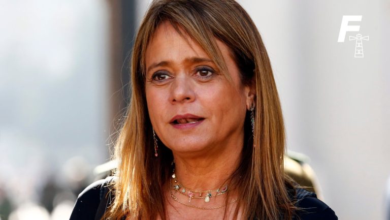 Lee más sobre el artículo Adelantó su salida: Jacqueline Van Rysselberghe renuncia al SML tras ser invalidado su peritaje