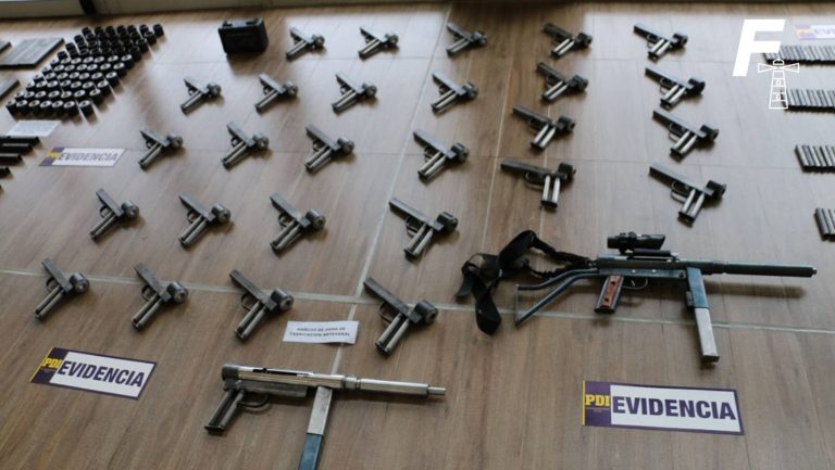 Lee más sobre el artículo “Extrema gravedad”: Gobierno presentará querella por fábrica clandestina de armas desarticulada en Panguipulli