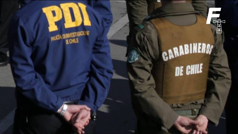 Lee más sobre el artículo Una madre y sus dos hijos: ¿qué se sabe del hallazgo de los cuerpos sin vida al interior de una casa en Chiloé?