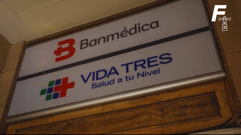 Lee más sobre el artículo Aseguradoras de salud en crisis: controlador de Empresas Banmédica busca vender operaciones en Chile
