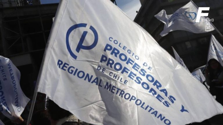 Lee más sobre el artículo Denuncian agresiones, malos tratos y acoso laboral: Colegio de Profesores convoca paro de 24 horas
