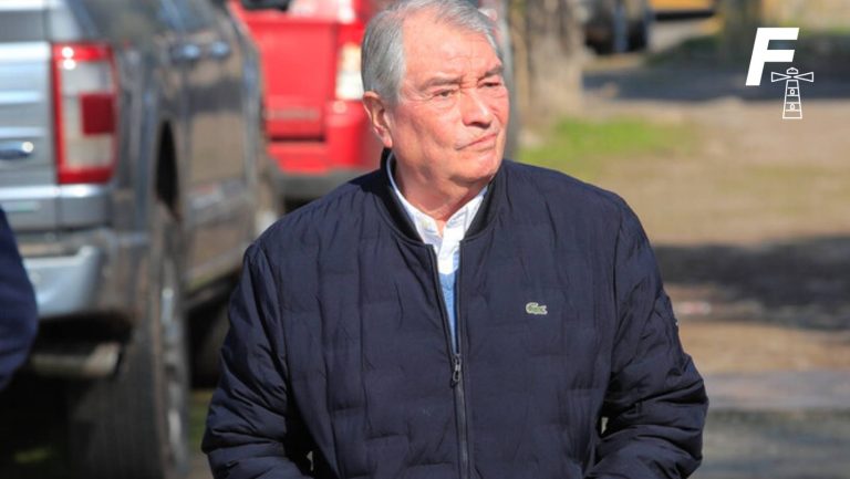 Lee más sobre el artículo Justicia sentencia a 6 años de cárcel a Eduardo Macaya por dos abusos sexuales contra menores de edad