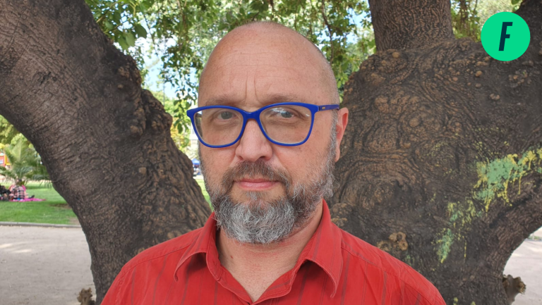 Lee más sobre el artículo Vocero de la Red de Sobrevivientes de abusos: “Ahora es el momento de avanzar hacia una comisión de verdad”