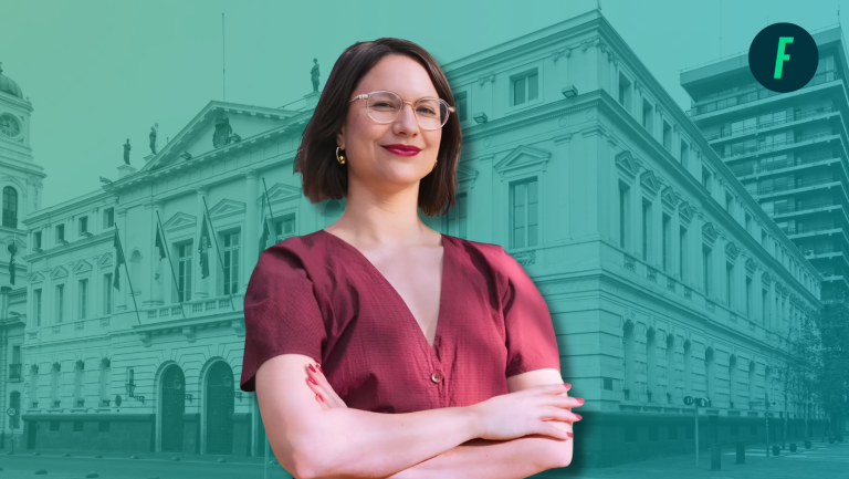 Lee más sobre el artículo ⁠Irací Hassler, exalcaldesa de Santiago: “Hay una ausencia de gestión y, en distintas ocasiones, también del propio alcalde”