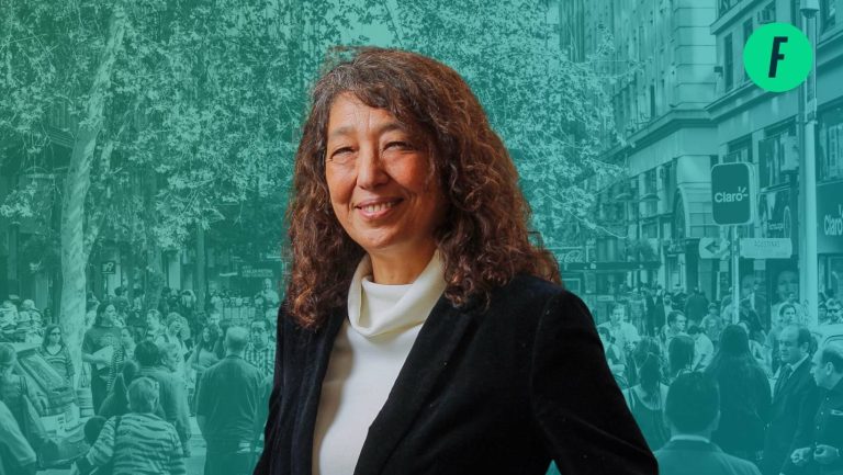 Lee más sobre el artículo Kathya Araujo: “Vivimos en sociedades archipiélagas, pero algunos lo hacen para refugiarse de las exigencias del mundo social”