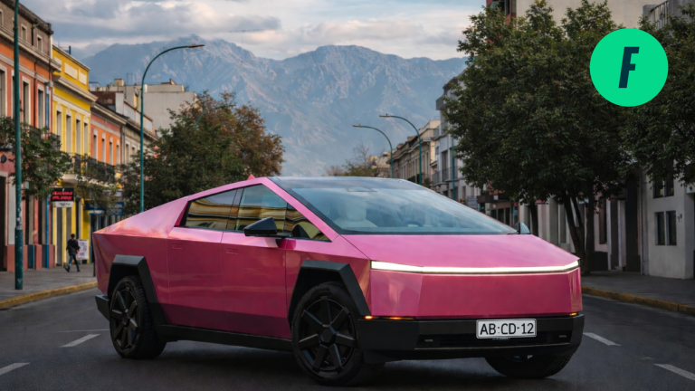 Lee más sobre el artículo Los pros y los contras de tener un Tesla como el de Naya Fácil
